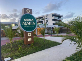 Makia Flats Muro Alto
